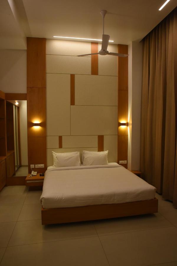 Rathna Residency - Near Us Consulate Hotel Chennai Exterior foto