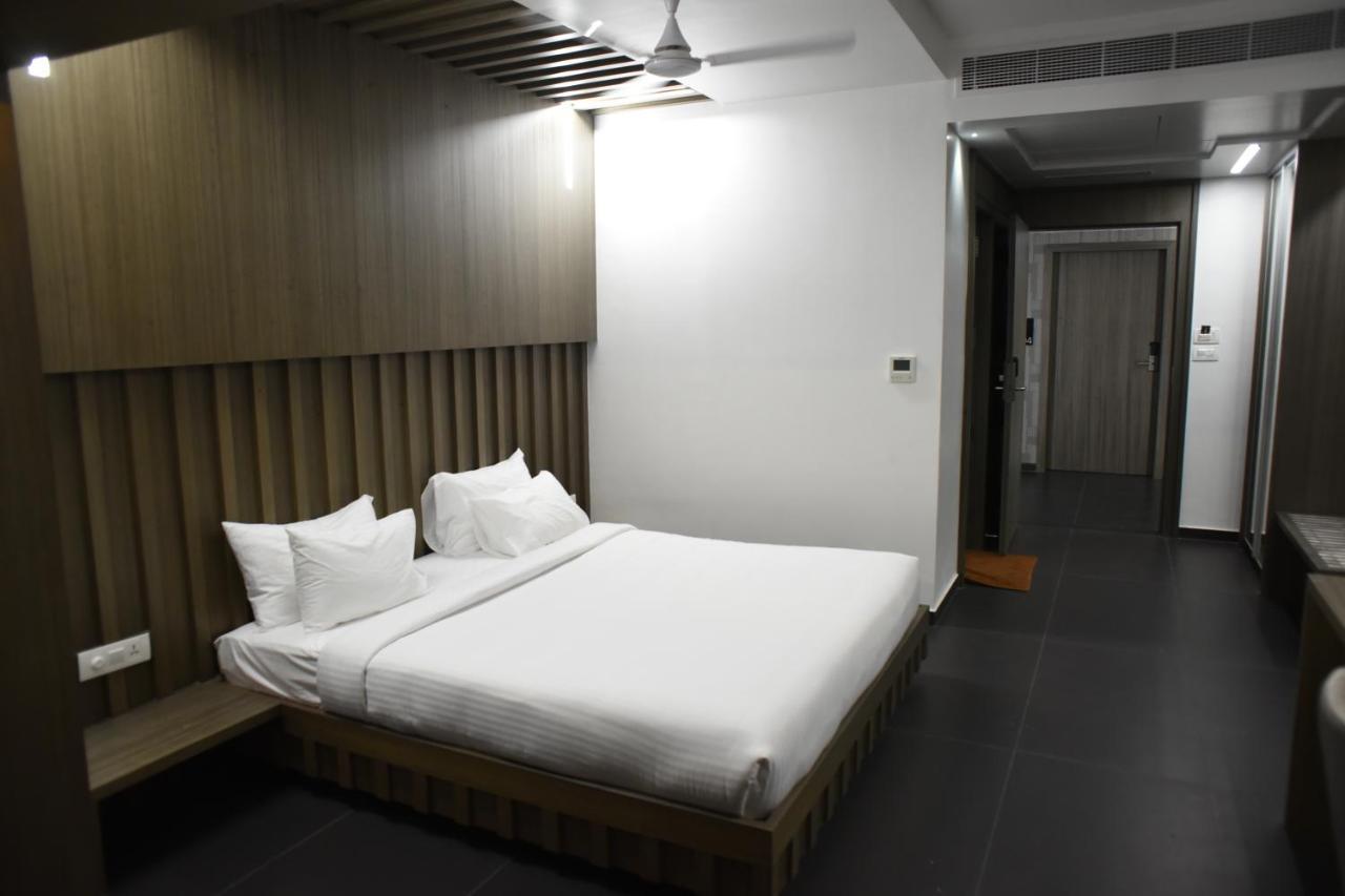 Rathna Residency - Near Us Consulate Hotel Chennai Exterior foto